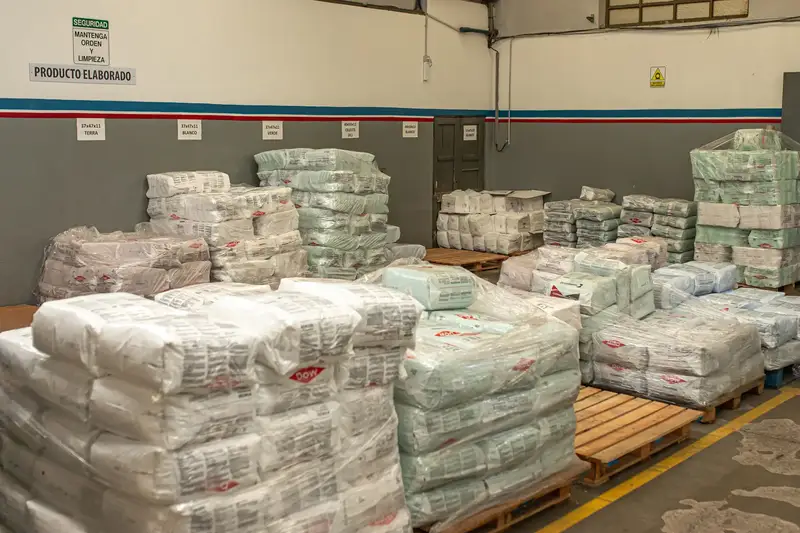 Pallets de producto elaborado en el depósito